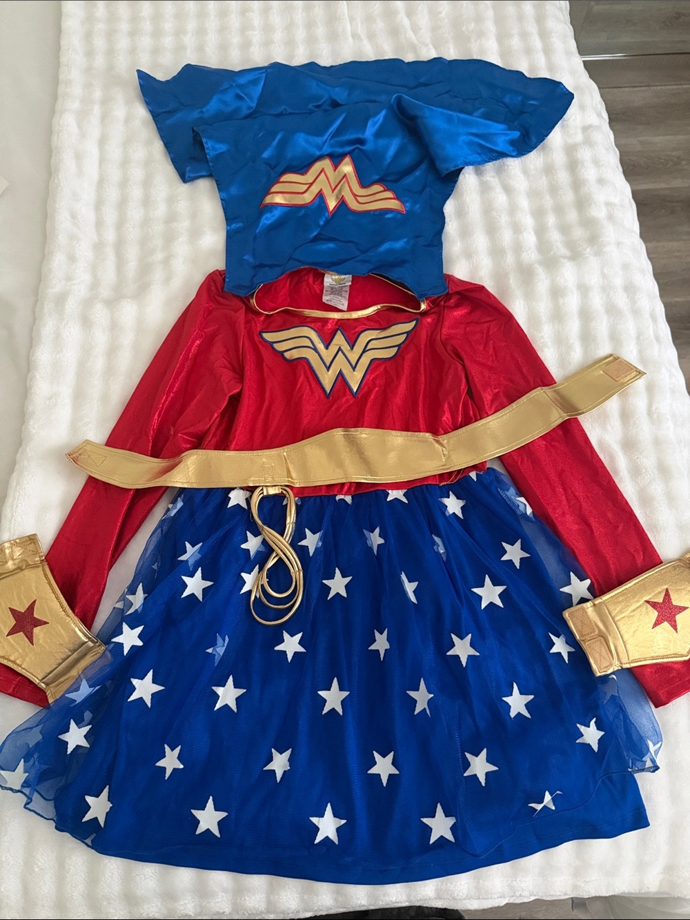 Wonder-Inspired Girls' Superhero Costume - Red, Blue & Gold